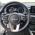 kia-ceed-sw-2025-21