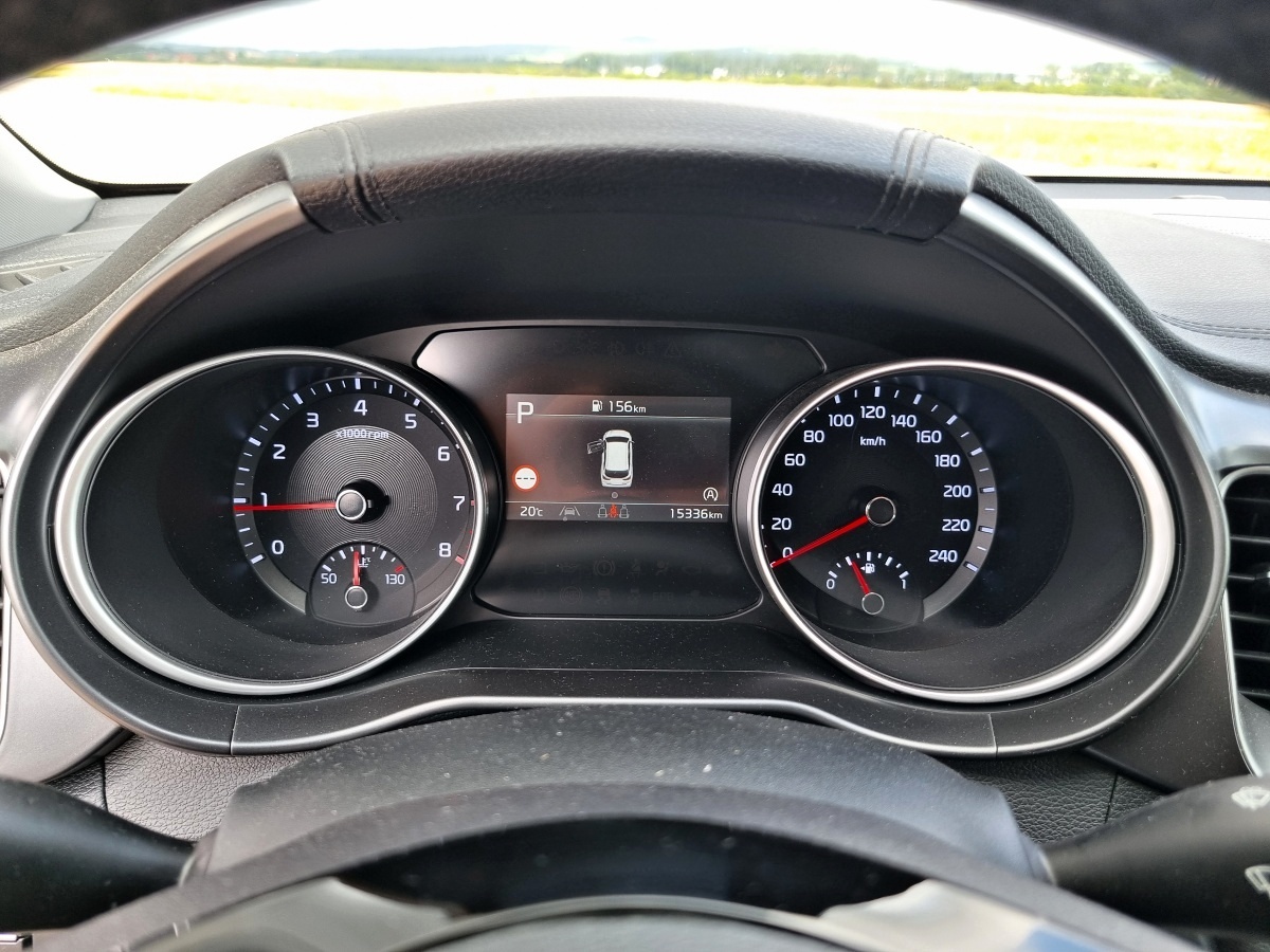 kia-ceed-sw-2025-22