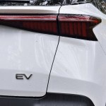 omoda-5-ev-2025-19