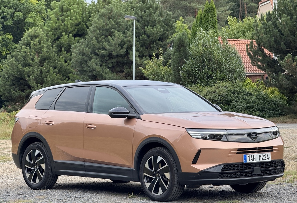 opel-grandland-2025-4