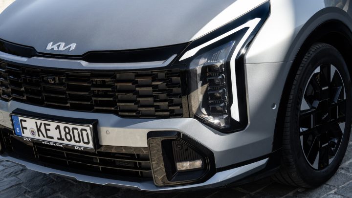 kia_sportage_gt-line715-e1762698551985-720x405