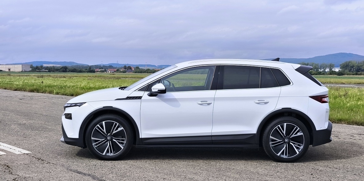 skoda-elroq-85-2025-8