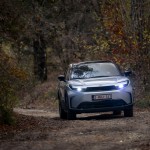 2026_toyotaurbancruiser_liquidsilverawd_dynamic_018