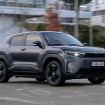 2026_toyotaurbancruisergraphitegreyfwd_dynamic_006
