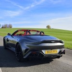 aston-martin-vantage-roadster-2026-16