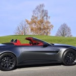aston-martin-vantage-roadster-2026-23