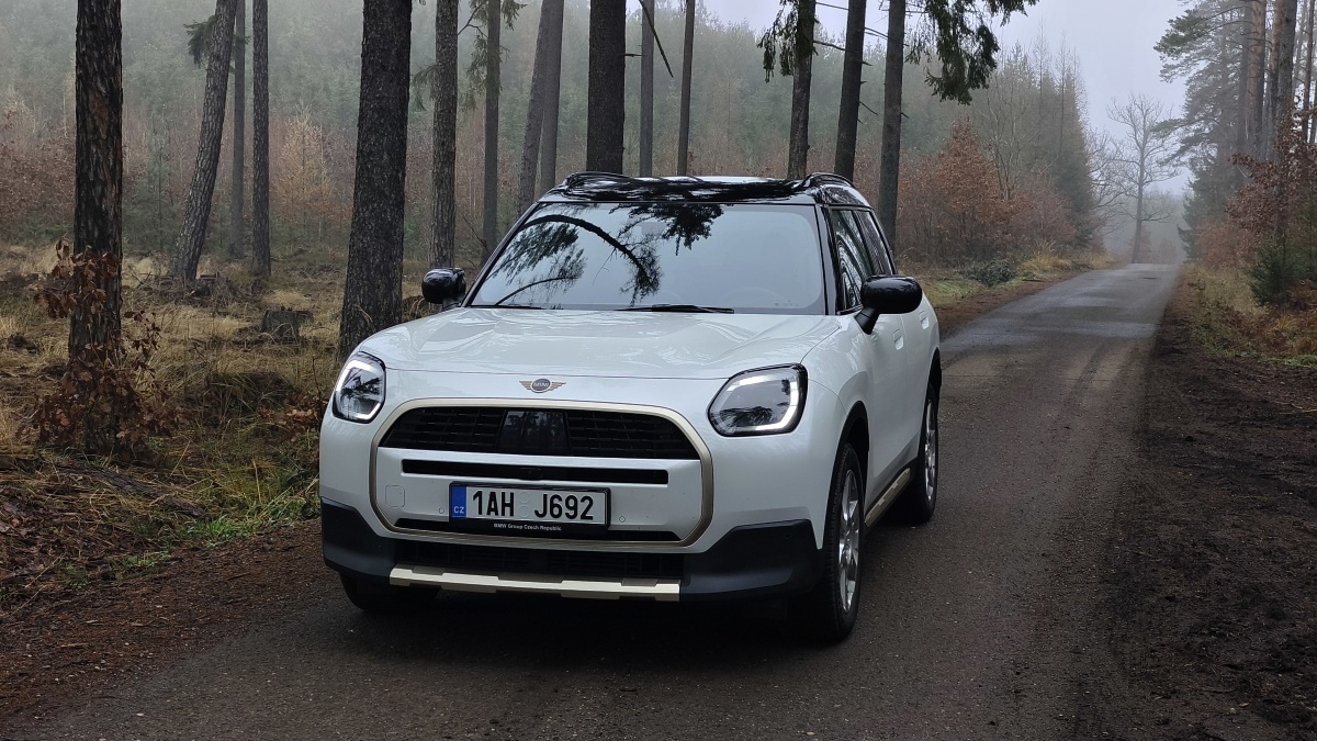 mini-countryman-c-2025-1