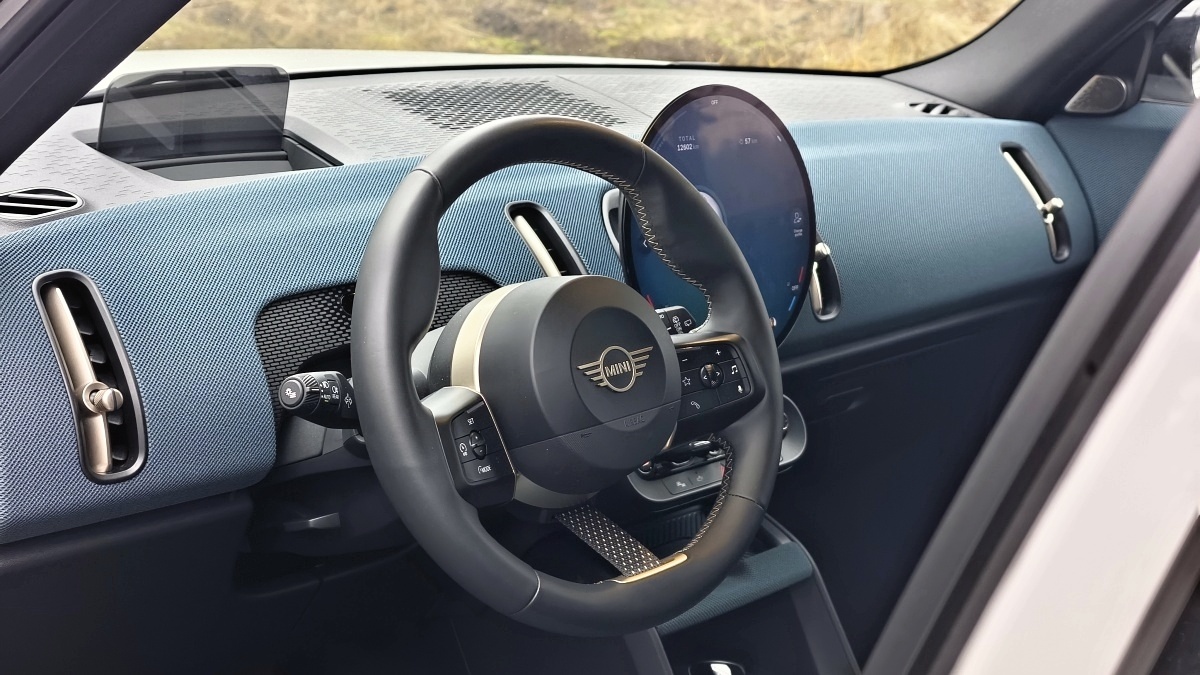 mini-countryman-c-2025-20