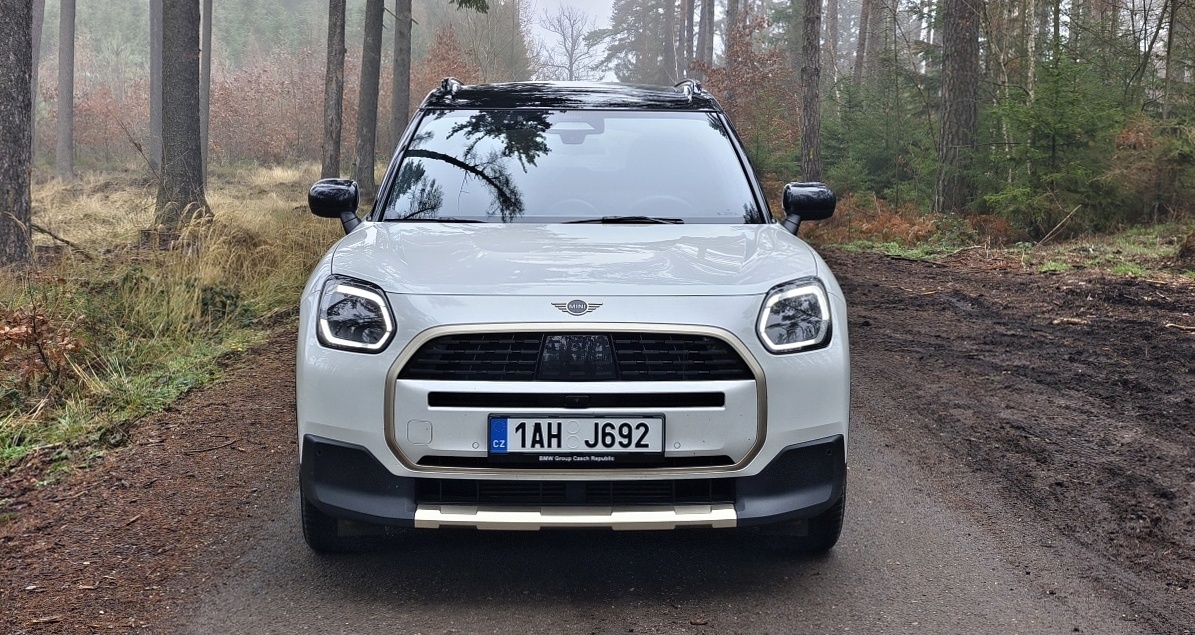 mini-countryman-c-2025-3