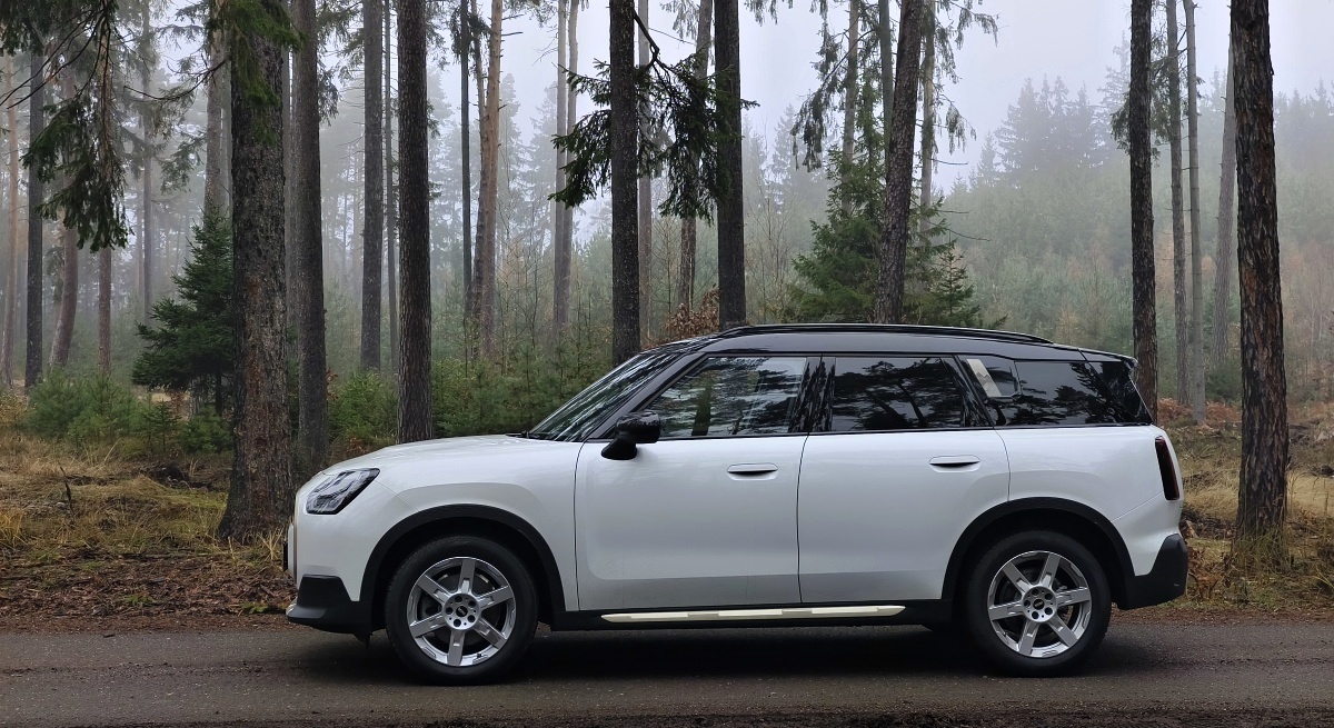 mini-countryman-c-2025-7