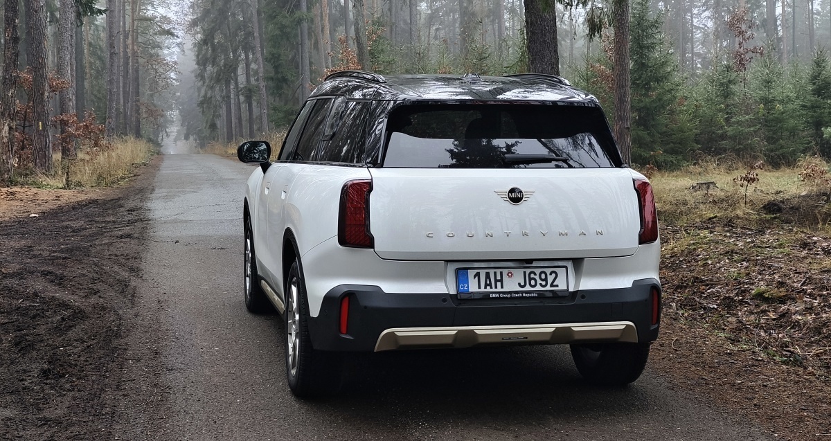 mini-countryman-c-2025-9
