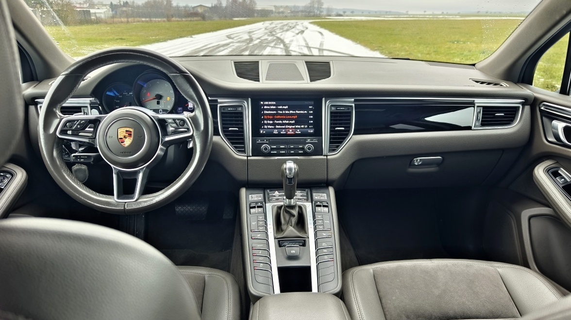 porsche-macan-22
