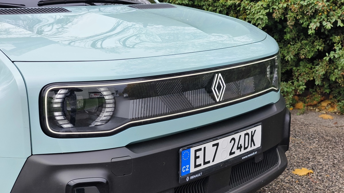 renault-4-2026-8