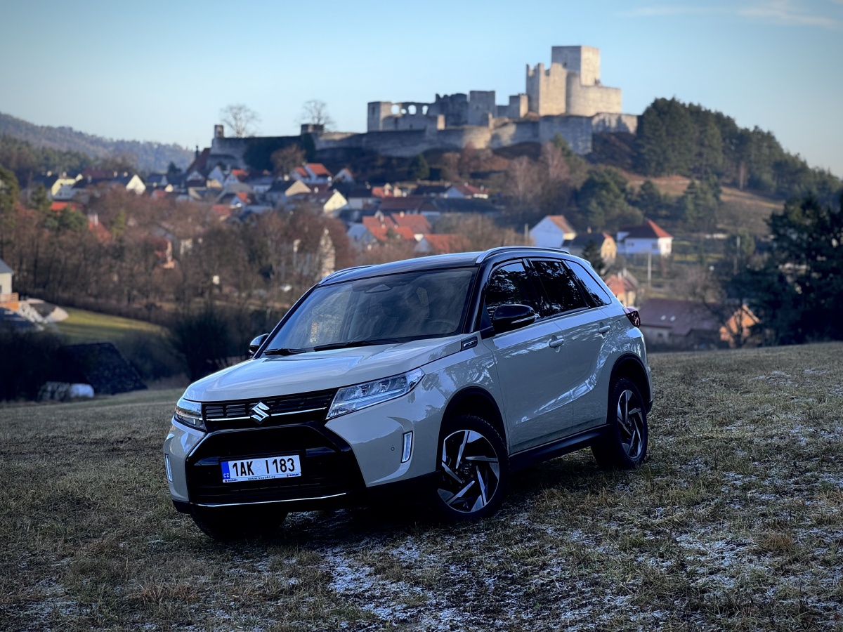 suzuki-vitara-hybrid-2026-1