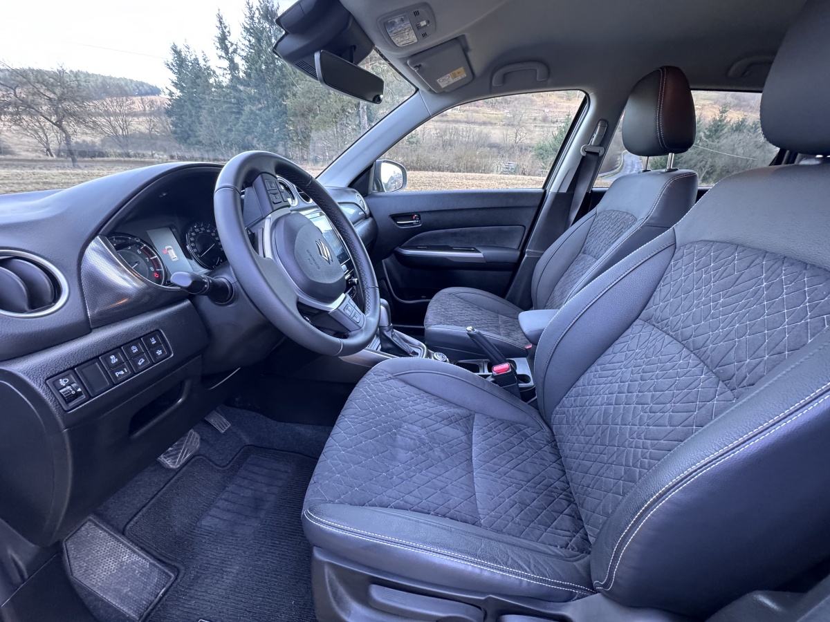 suzuki-vitara-hybrid-2026-24