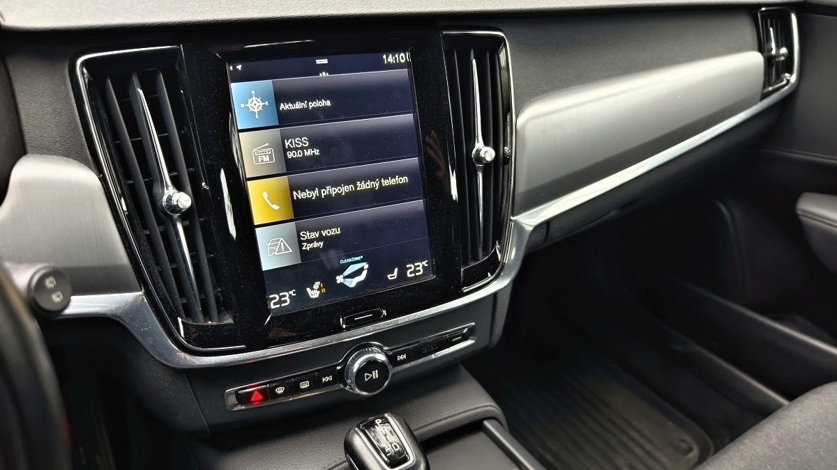 volvo-v90-28