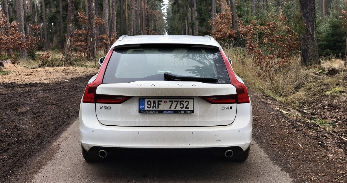 volvo-v90-9