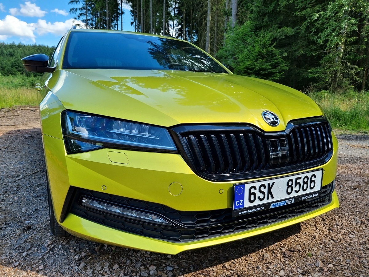 skoda-superb-iii-kombi-sportline-10