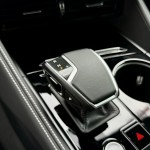 volkswagen-touareq-2026-25