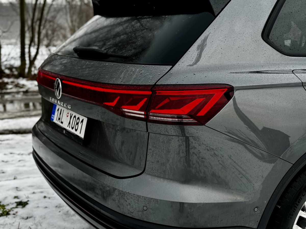 volkswagen-touareq-2026-9