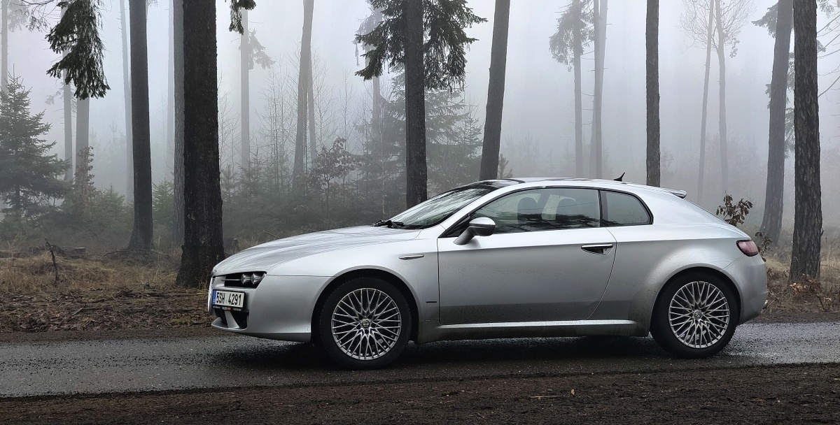 alfa-romeo-brera-2026-14