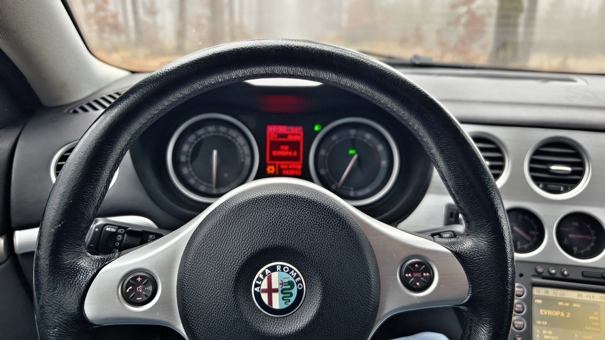 alfa-romeo-brera-2026-41