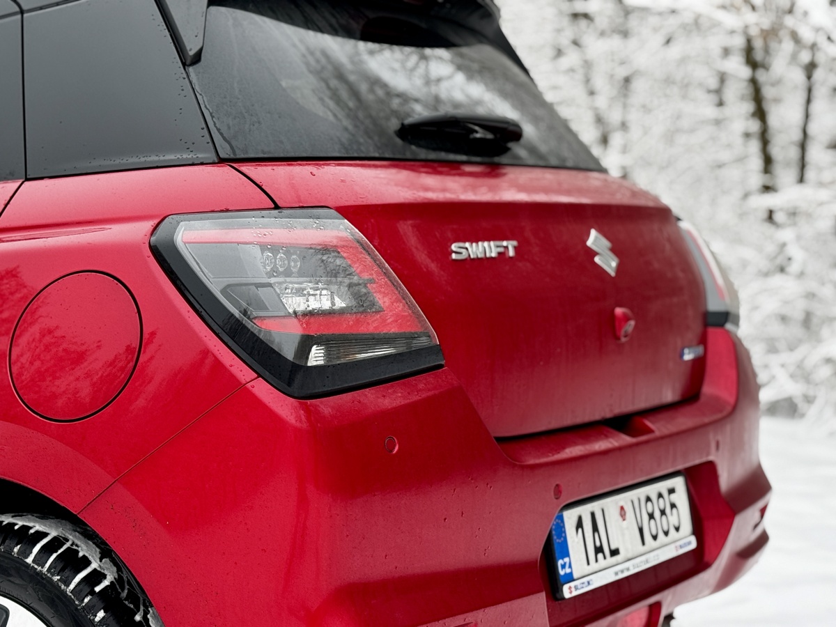 suzuki-swift-4x4-2026-8
