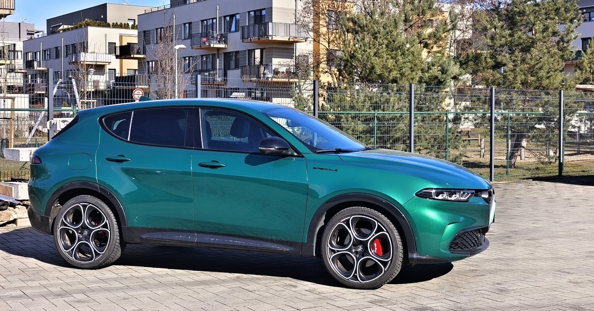 alfa-romeo-tonale-2026-10