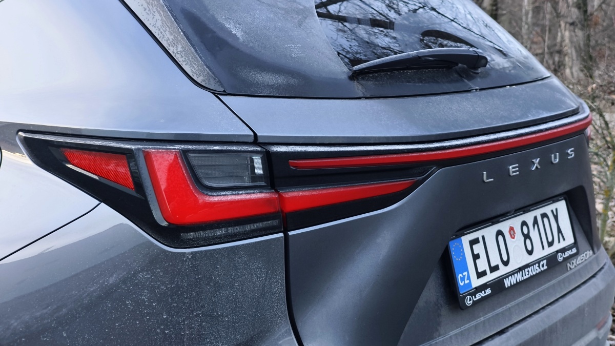 lexus-nx-test-2026-18