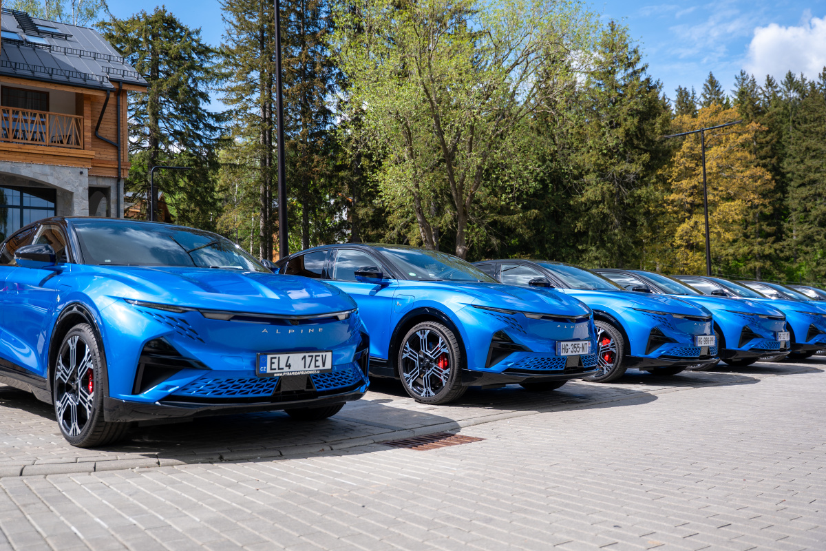 alpine-a390-16