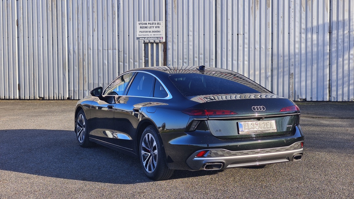 audi-a6-2026-test-phev-12