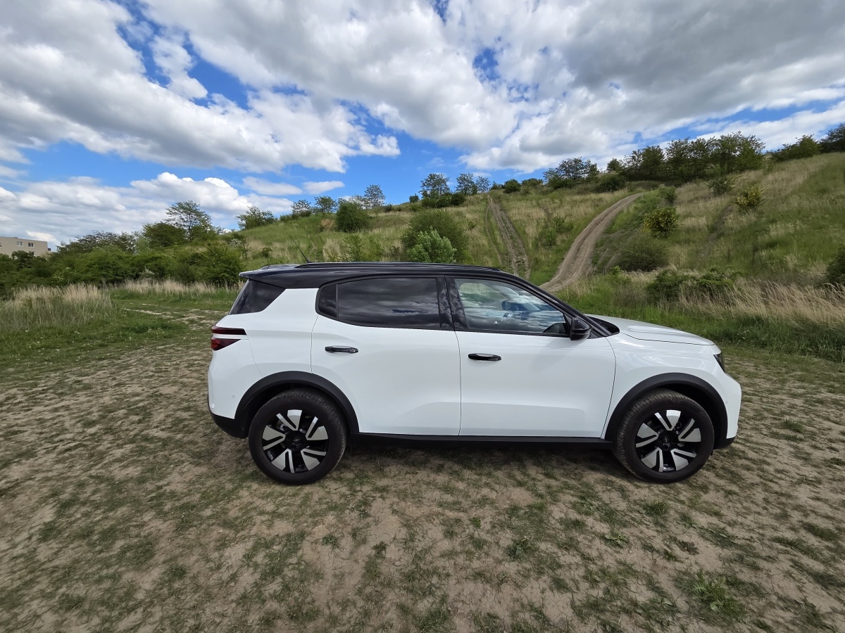 opel-frontera-2026-test-37